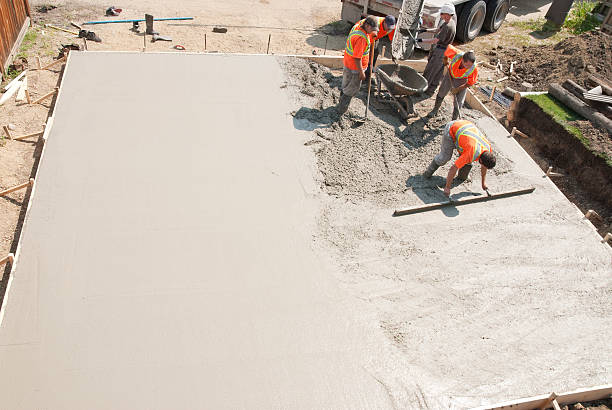 Best Concrete Retaining Walls in Bawcomville, LA